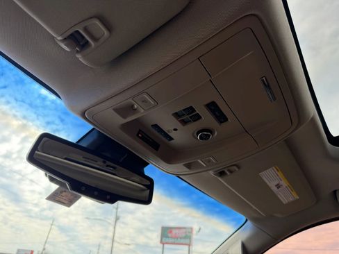 Used 2016 GMC Yukon Denali w/ Open Road Package image 25