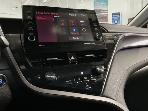 Used 2023 Toyota Camry XSE image 26