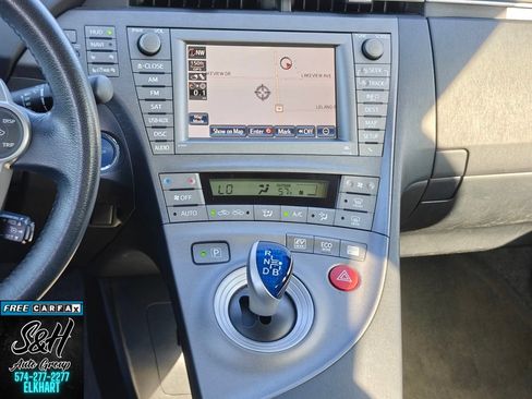 Used 2012 Toyota Prius Four w/ Deluxe Solar Roof Pkg FWD image 7