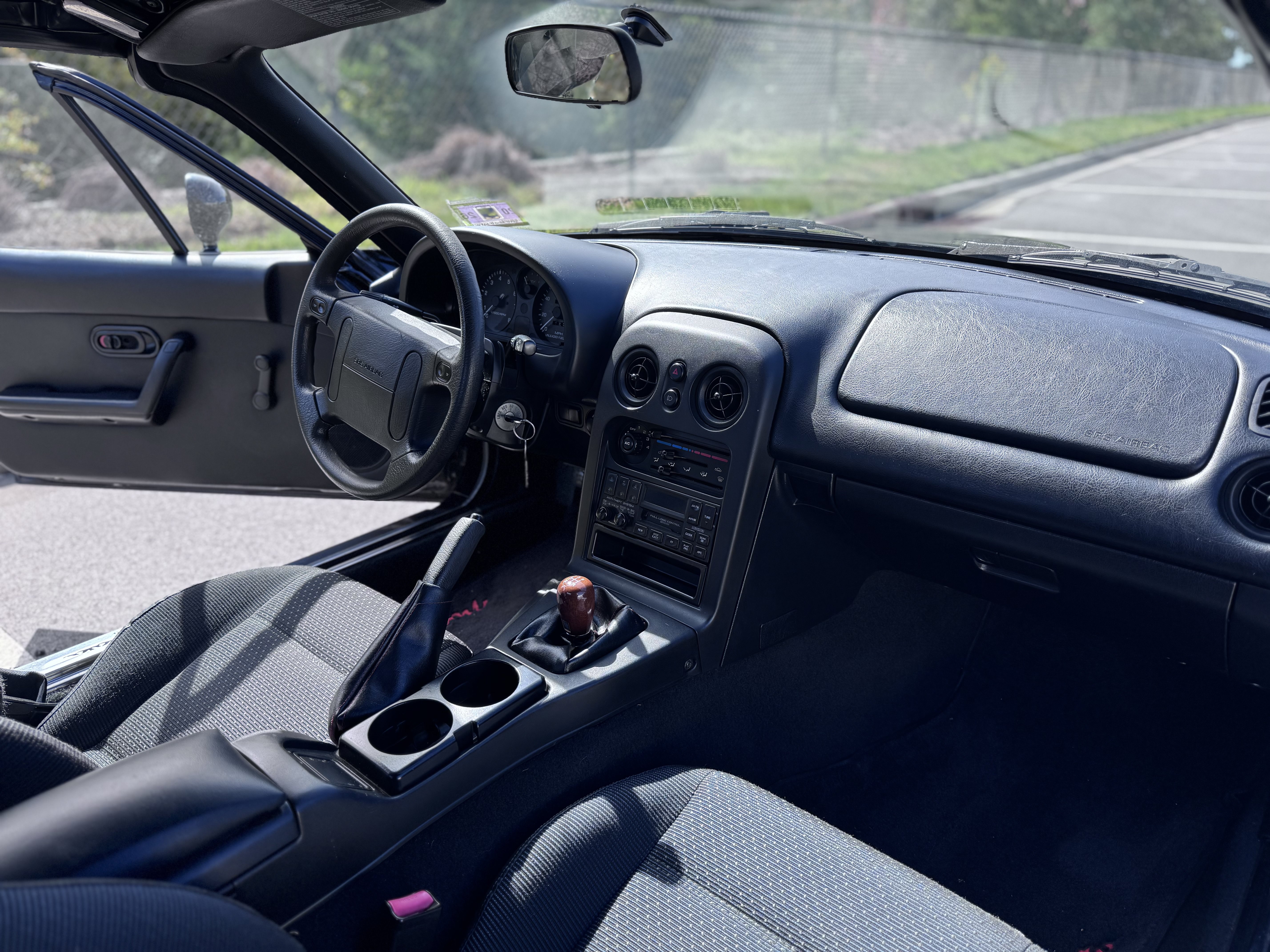 Used 1996 MAZDA MX-5 Miata RWD image 55