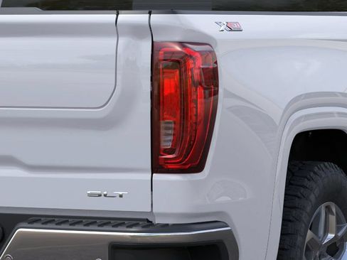 New 2026 GMC Sierra 1500 SLT w/ SLT Premium Plus Package AWD/4WD image 11
