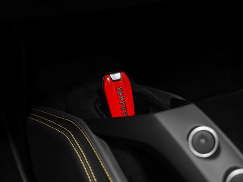 Used 2017 Ferrari 488 Spider RWD image 58