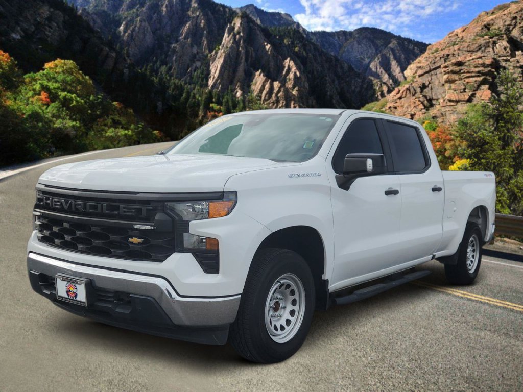 Used 2022 Chevrolet Silverado 1500 W/T w/ WT Value Package AWD/4WD image 5