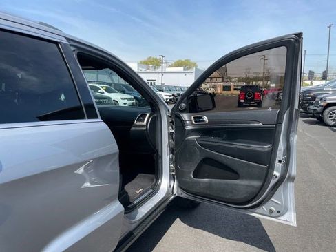 Used 2014 Jeep Grand Cherokee Limited AWD/4WD image 8