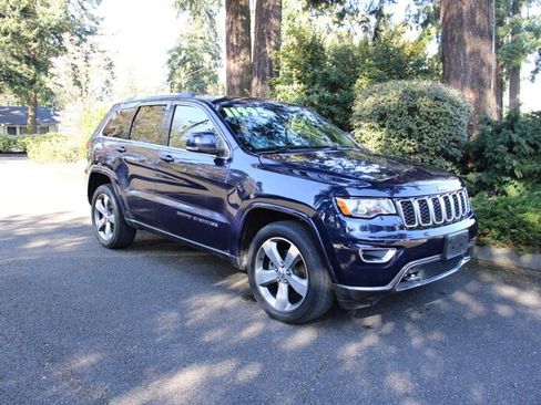 Used 2018 Jeep Grand Cherokee Limited AWD/4WD image 2