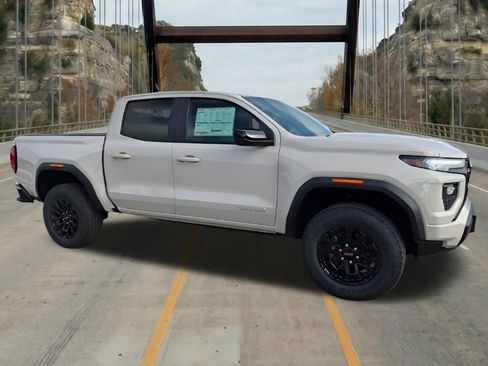 New 2026 GMC Canyon Elevation w/ Convenience Package RWD image 14