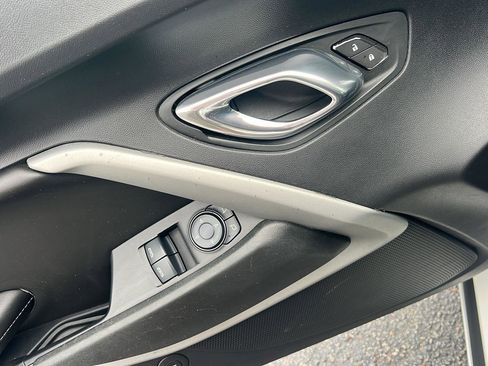 Used 2016 Chevrolet Camaro LT image 25