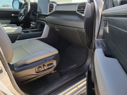 Used 2022 Toyota Tundra Limited image 14