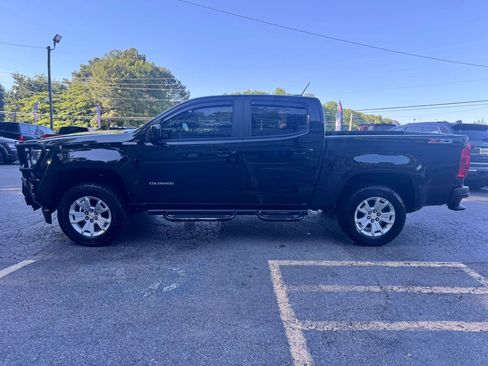 Used 2019 Chevrolet Colorado Z71 AWD/4WD image 4