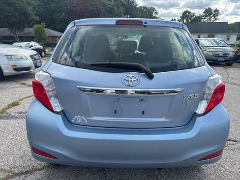 Used 2012 Toyota Yaris LE FWD image 23