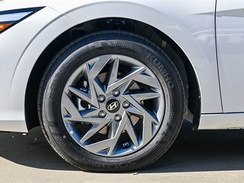 New 2026 Hyundai Elantra Blue image 11