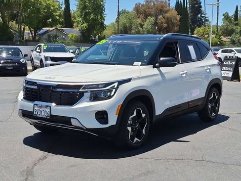 Certified 2025 Kia Seltos S FWD image 7