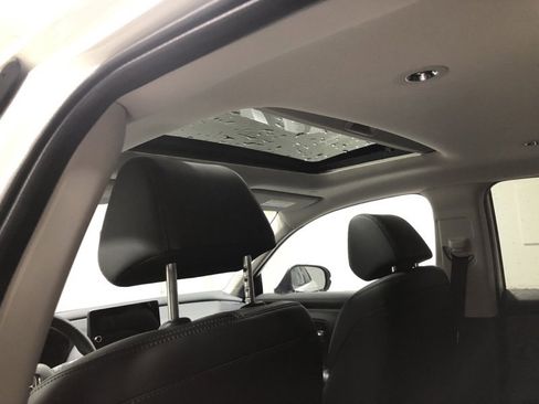 New 2026 Honda HR-V EX-L image 18