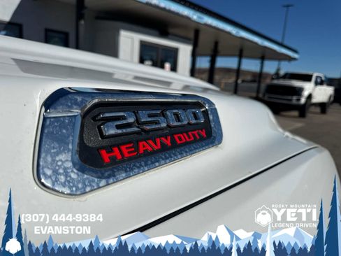 Used 2024 RAM 2500 Limited image 10