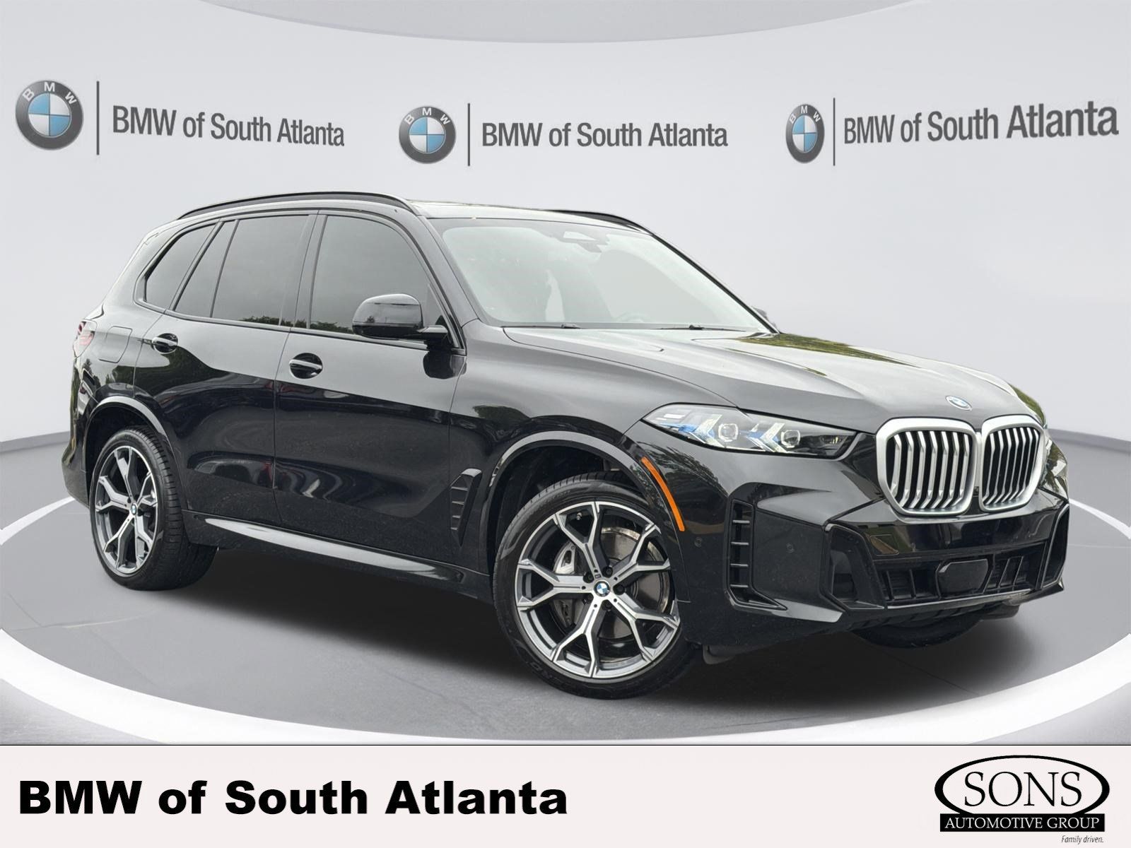 Certified 2026 BMW X5 xDrive40i w/ M Sport Package AWD/4WD image 1