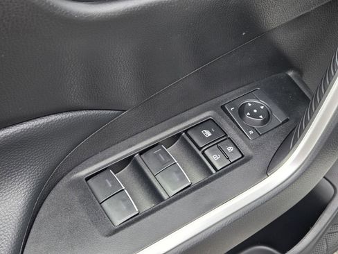 Used 2024 Toyota RAV4 XLE w/ Convenience Package FWD image 14