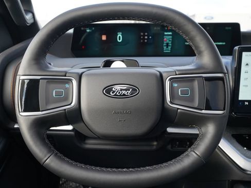 New 2026 Ford Expedition Tremor image 34