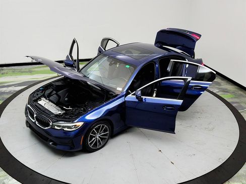 Used 2020 BMW 330i Sedan w/ Premium Package RWD image 36