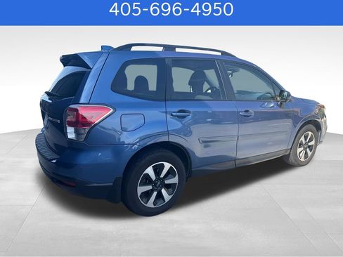 Used 2018 Subaru Forester 2.5i Premium AWD/4WD image 6