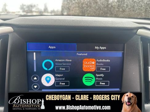 Used 2024 GMC Terrain SLT AWD/4WD image 30