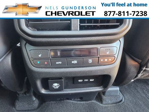 Used 2025 Honda Pilot Elite image 14