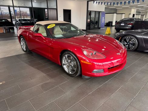 Used 2009 Chevrolet Corvette Convertible w/ Preferred Equipment Group image 11