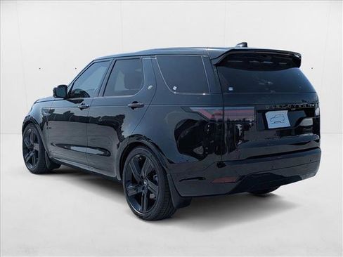 New 2025 Land Rover Discovery Dynamic SE image 9