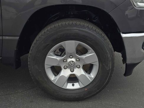 Used 2023 RAM 1500 Big Horn AWD/4WD image 9