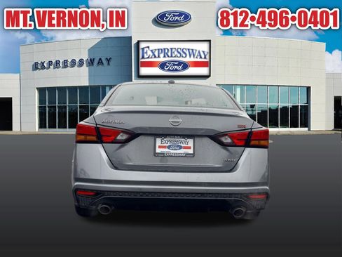 Used 2025 Nissan Altima 2.5 SR AWD/4WD image 8