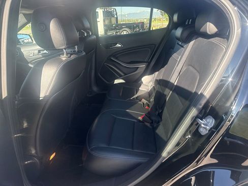 Used 2019 Mercedes-Benz GLA 250 4MATIC image 25