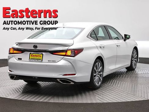 Used 2021 Lexus ES 350 w/ Premium Package FWD image 5
