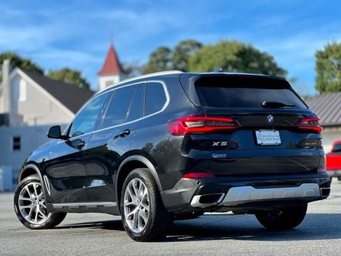 Used 2022 BMW X5 sDrive40i w/ Parking Assistance Package image 11
