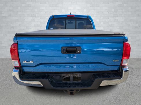 Used 2016 Toyota Tacoma SR5 image 6