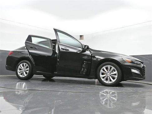 Used 2024 Chevrolet Malibu LT image 50