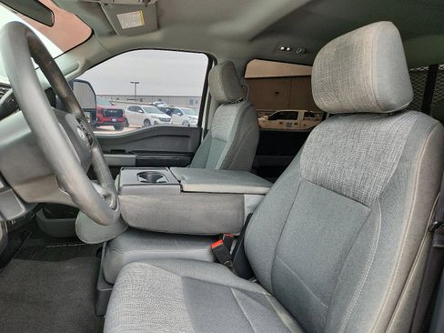 Used 2024 Ford F250 XLT w/ FX4 Off-Road Package AWD/4WD image 13