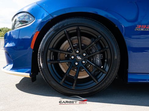 Used 2021 Dodge Charger Scat Pack w/ Dynamics Package RWD image 9
