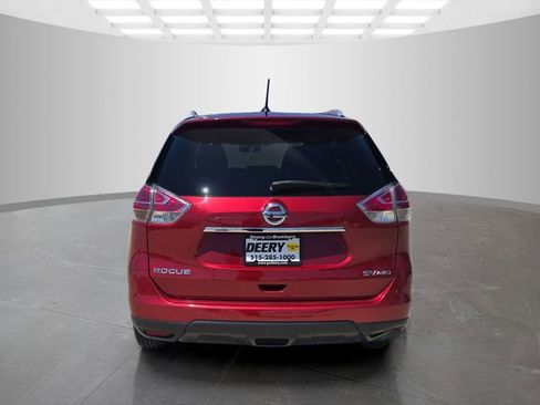 Used 2016 Nissan Rogue SV w/ SV Moonroof Package AWD/4WD image 8
