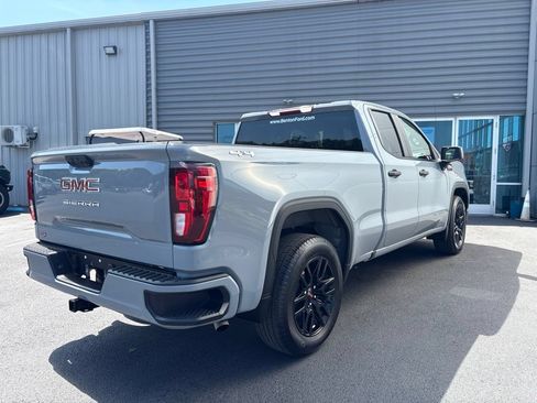 Used 2025 GMC Sierra 1500 Pro w/ Graphite Edition AWD/4WD image 3
