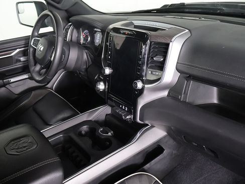 Used 2025 RAM 1500 Laramie w/ Sport Appearance Package AWD/4WD image 30