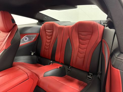 Used 2025 BMW M850i xDrive Coupe w/ M Carbon Exterior Package image 27