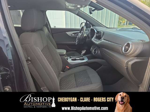 Used 2020 Chevrolet Blazer LT AWD/4WD image 18