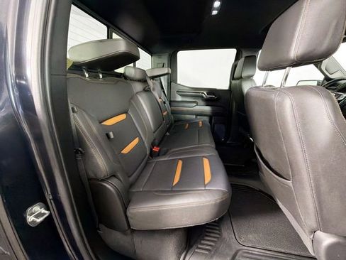Used 2022 GMC Sierra 1500 AT4 w/ AT4 Premium Package image 27