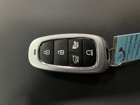 Used 2023 Hyundai Palisade Limited FWD image 34