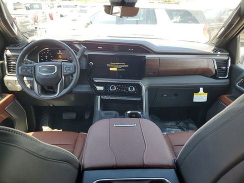 New 2026 GMC Sierra 3500 Denali Ultimate AWD/4WD image 13