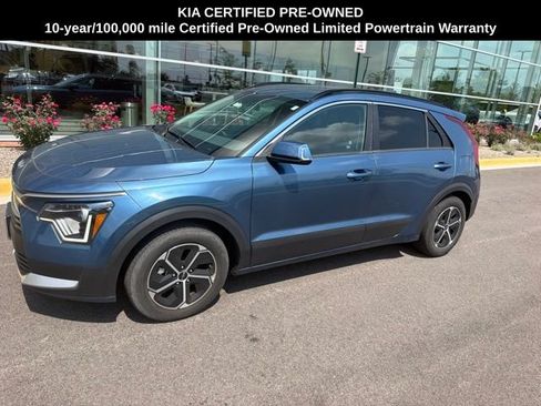 Certified 2023 Kia Niro EX FWD image 16