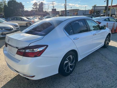 Used 2017 Honda Accord LX image 6