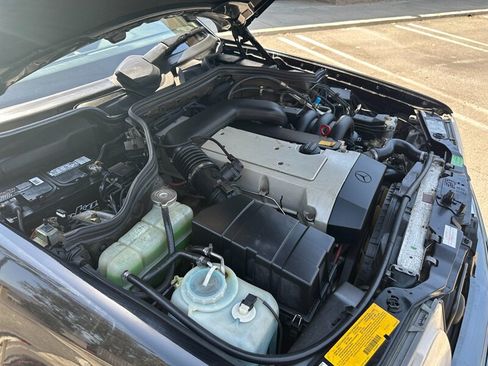 Used 1995 Mercedes-Benz E 320 Convertible image 43