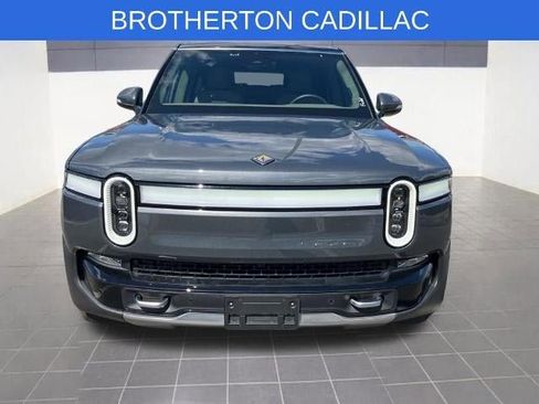 Used 2023 Rivian R1S Adventure image 2