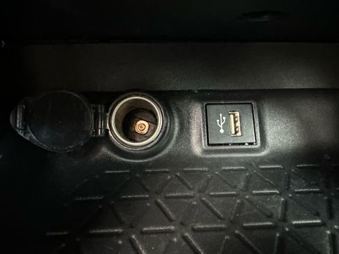 Used 2023 Toyota RAV4 XLE w/ Convenience Package image 37