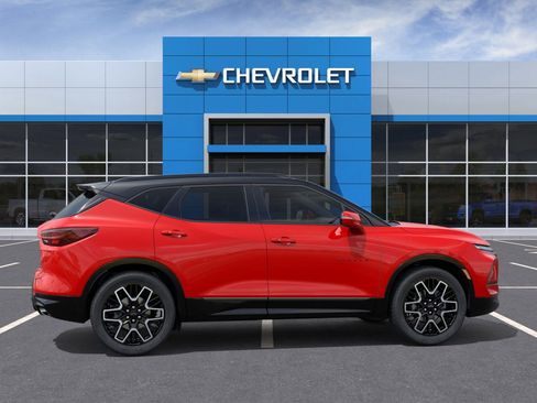 New 2026 Chevrolet Blazer RS image 5